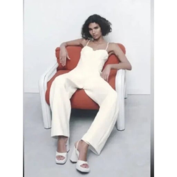 Zara Jumpsuit - Picture 2 of 3